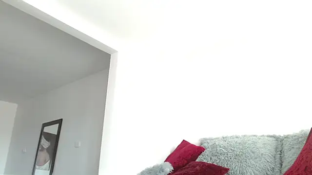 caroline spanky online show from 12-21-25, 12:23