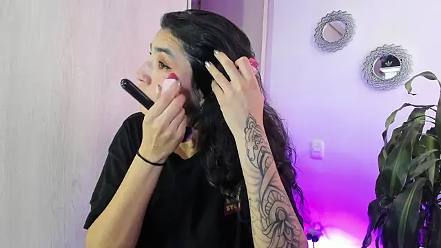 bella thorne3 online show from 02-17-26, 09:10