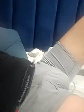 AtraCTiVoSiNguLaR online show from 09-12-25, 10:04