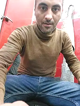 Snapshot of Mahdidido45 chatting on 02-16-26, 08:38 Mahdidido45 online show from 02-16-26, 08:38