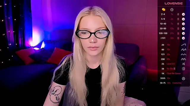 AnyaTaylor  online show from 05-27-26, 02:08