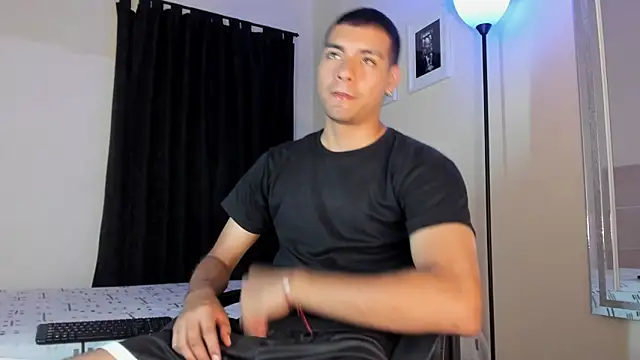 TeamPorn 19 online show from 11-06-25, 02:45