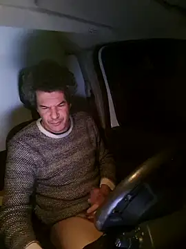 twitshe online show from 04-16-26, 09:39