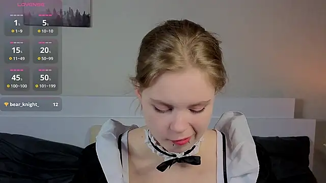 Snapshot of JulietteRain chatting on 06-28-26, 08:04 JulietteRain online show from 06-28-26, 08:04