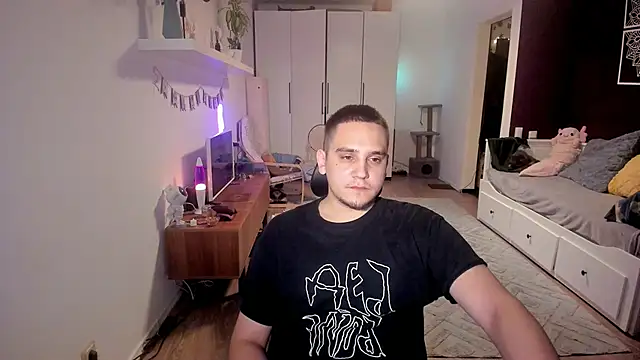 Snapshot of Bear_Beer130 chatting on 11-10-25, 04:28 Bear Beer130 online show from 11-10-25, 04:28