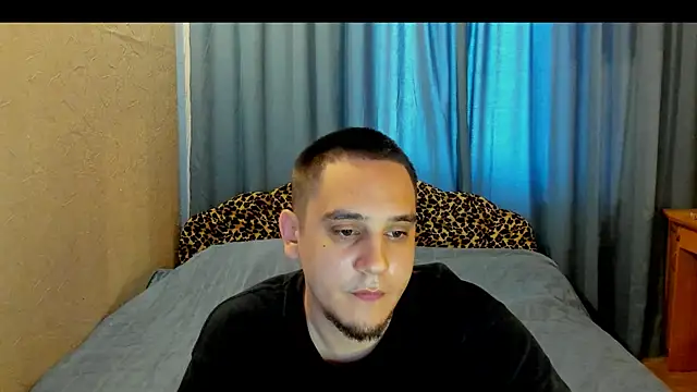Snapshot of Bear_Beer130 chatting on 07-31-26, 02:16 Bear Beer130 online show from 07-31-26, 02:16