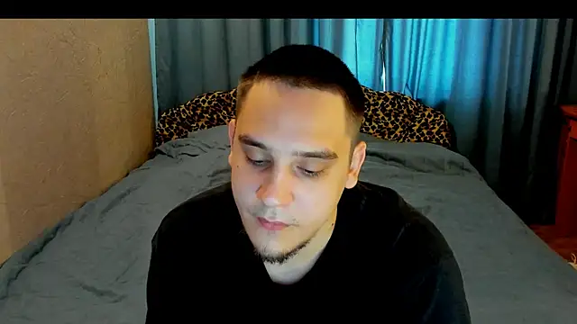 Snapshot of Bear_Beer130 chatting on 08-01-26, 12:37 Bear Beer130 online show from 08-01-26, 12:37