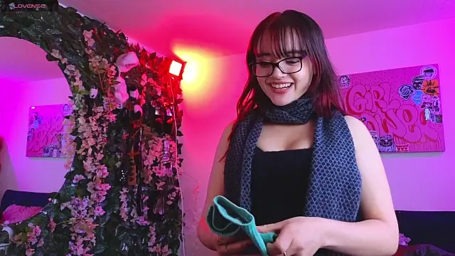 MiaVelvetDoll online show from 02-04-26, 03:18