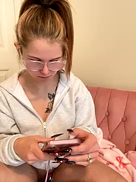 Riley ray69 online show from 10-26-25, 05:52