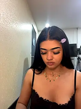 EmmaStonns online show from 10-25-25, 07:52