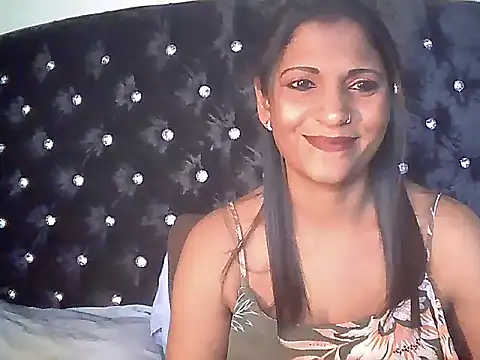 indianlusyy online show from 10-21-25, 07:53