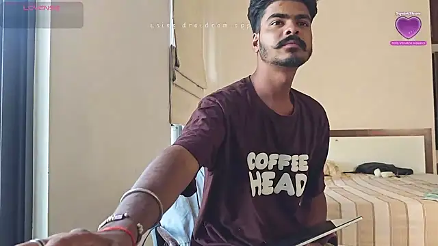 Snapshot of mrbuddy85 chatting on 09-25-25, 10:41 mrbuddy85 online show from 09-25-25, 10:41