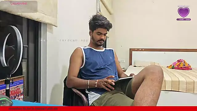 Snapshot of mrbuddy85 chatting on 10-18-25, 05:57 mrbuddy85 online show from 10-18-25, 05:57