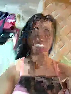 hotqueen02 online show from 04-26-26, 07:39