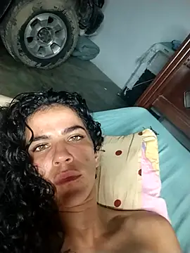 lucerocutte online show from 09-27-25, 03:44