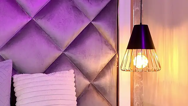 gemma sm online show from 11-22-25, 03:27