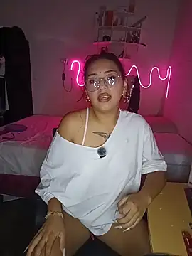 SoftLady S33 online show from 03-23-26, 09:52