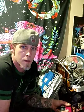 Snapshot of Jc21489 chatting on 02-08-26, 03:10 Jc21489 online show from 02-08-26, 03:10