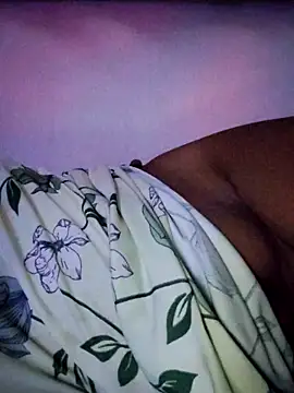 Snapshot of sweet_jasmin1 chatting on 09-23-25, 07:39 sweet jasmin1 online show from 09-23-25, 07:39