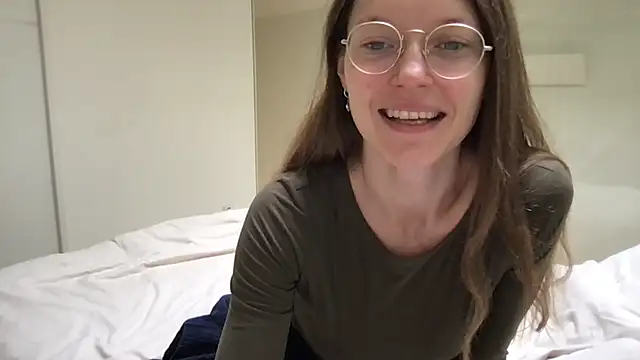 Scorpion Peach online show from 01-10-26, 10:50