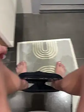 Snapshot of myPriority01 chatting on 11-07-25, 06:19 myPriority01 online show from 11-07-25, 06:19