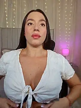 AriadnaTaylor online show from 05-22-26, 06:24