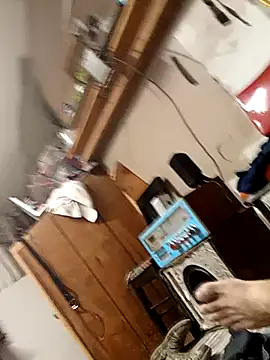 Snapshot of Southerngent1979 chatting on 09-20-25, 12:44 Southerngent1979 online show from 09-20-25, 12:44