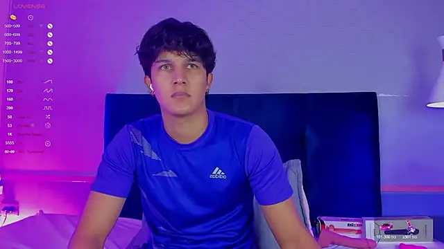 Leo Savage  online show from 11-09-25, 03:49