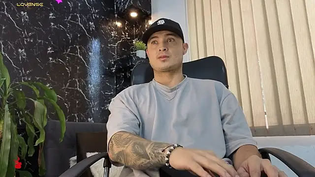 Alexander ferre online show from 02-03-26, 01:16