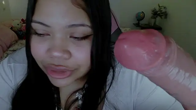 Snapshot of Juicy_elenxx chatting on 09-28-25, 06:46 Juicy elenxx online show from 09-28-25, 06:46
