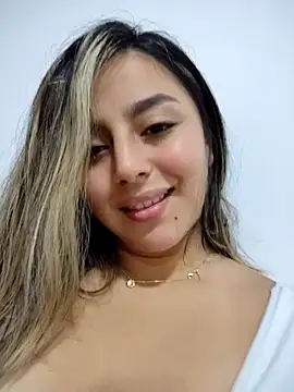 Snapshot of CelestePrince2 chatting on 10-09-25, 02:31 CelestePrince2 online show from 10-09-25, 02:31