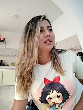 Snapshot of CelestePrince2 chatting on 10-14-25, 10:21 CelestePrince2 online show from 10-14-25, 10:21