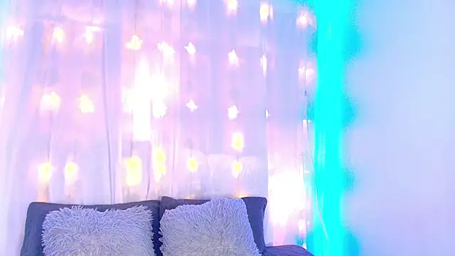 LilyRousee online show from 11-15-25, 06:15