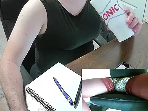 txcrossdresser09 online show from 02-25-26, 03:54