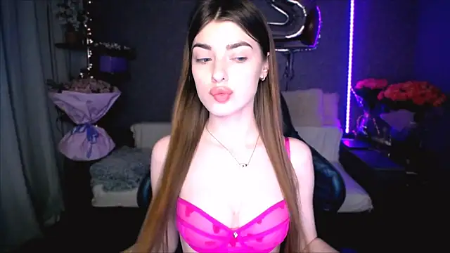 Dianaa Lee0 online show from 04-20-26, 08:10