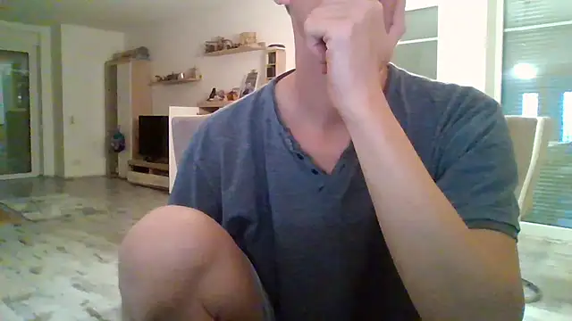 Snapshot of Trockenbau chatting on 06-04-26, 06:25 Trockenbau online show from 06-04-26, 06:25