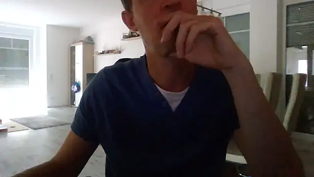 Snapshot of Trockenbau chatting on 06-18-26, 09:14 Trockenbau online show from 06-18-26, 09:14