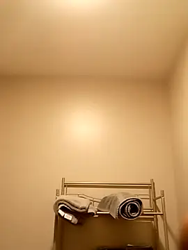 Snapshot of Yungandhungd chatting on 09-15-25, 10:21 Yungandhungd online show from 09-15-25, 10:21