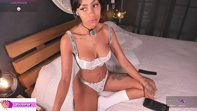 Sarajames online show from 04-14-26, 12:00