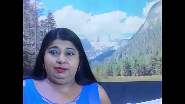 Snapshot of indianhoney694u chatting on 02-10-26, 05:11 indianhoney694u online show from 02-10-26, 05:11