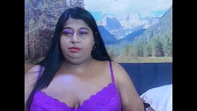 Snapshot of indianhoney694u chatting on 02-28-26, 05:08 indianhoney694u online show from 02-28-26, 05:08
