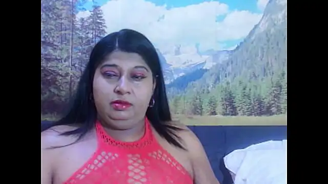 Snapshot of indianhoney694u chatting on 03-04-26, 05:02 indianhoney694u online show from 03-04-26, 05:02