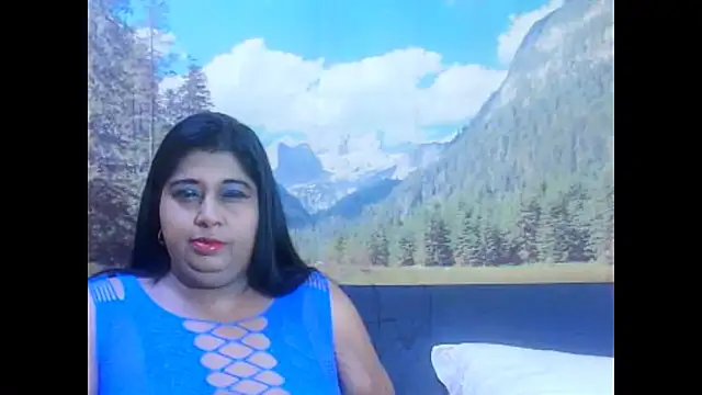 Snapshot of indianhoney694u chatting on 04-09-26, 05:18 indianhoney694u online show from 04-09-26, 05:18