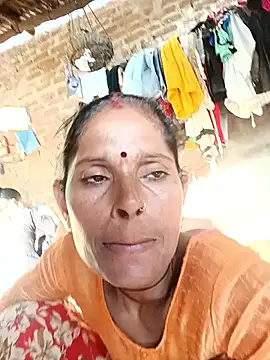 Snapshot of Suhana_pandit chatting on 09-14-25, 11:53 Suhana pandit online show from 09-14-25, 11:53