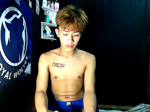 naughtyboyloy 0 online show from 10-30-25, 06:08