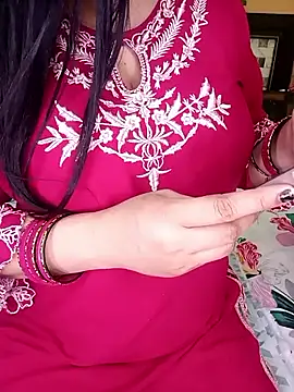 PRIYA 22 online show from 05-13-26, 03:15