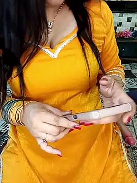 PRIYA 22 online show from 05-24-26, 09:03