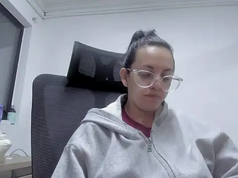 dalila macherano1 online show from 10-10-25, 11:04