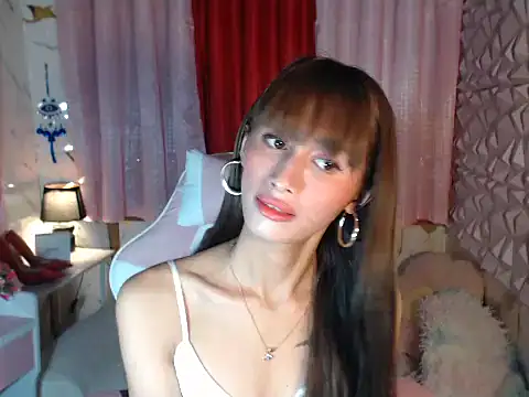 Snapshot of Ur_sweettranspinay chatting on 09-20-25, 12:17 Ur sweettranspinay online show from 09-20-25, 12:17