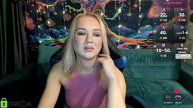 CrystalGirl99 online show from 02-05-26, 07:57